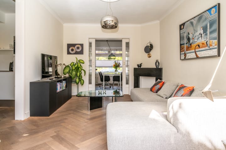 Foto 17 van van Beethovenstraat 37