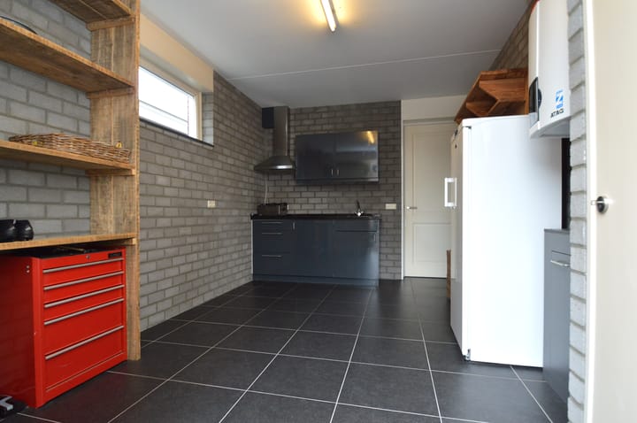 Photo 12 of Tamboer 10