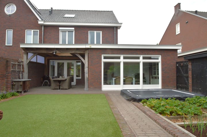 Photo 33 of Tamboer 10