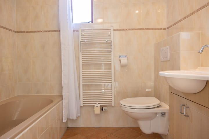 Foto 9 van Roggeslootweg 711