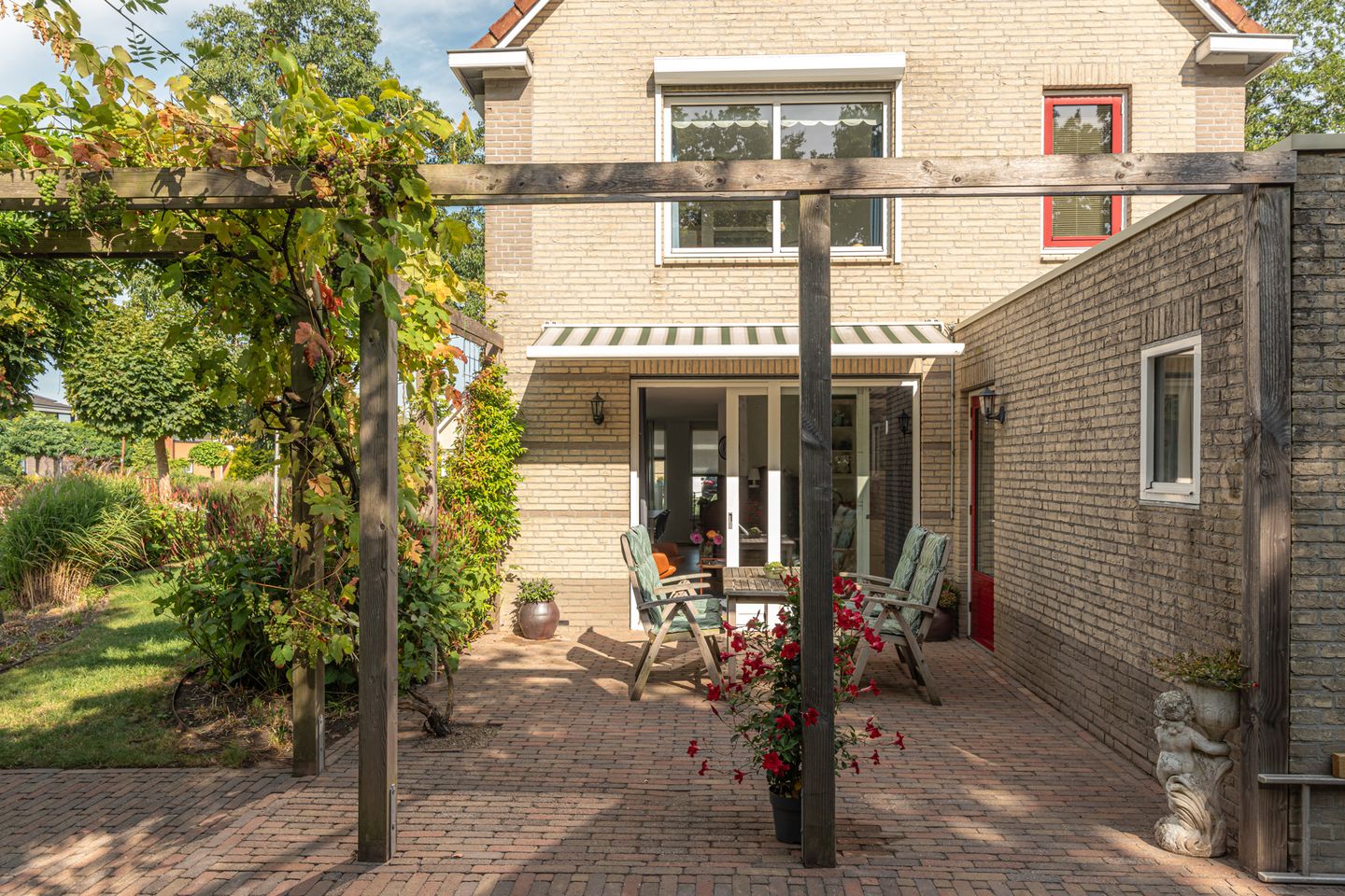 Photo 14 of Rietpol 24