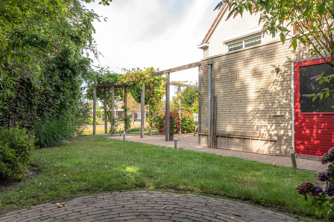 Photo 22 of Rietpol 24