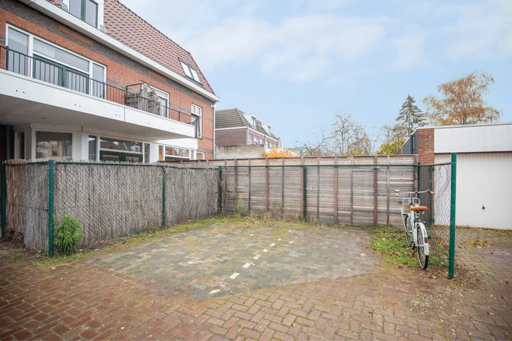 Photo 27 of van Goorstraat 28