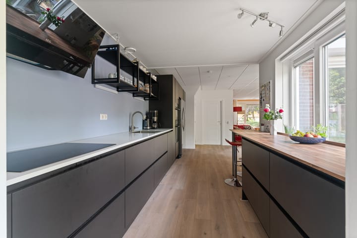 Foto 16 van Molenstraat 24