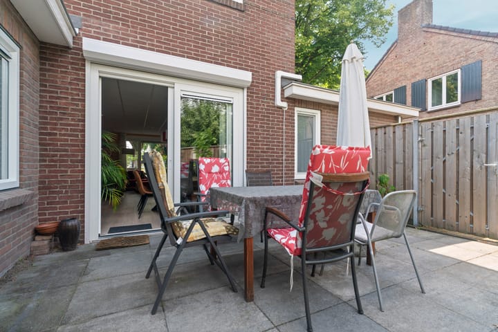 Foto 41 van Molenstraat 24