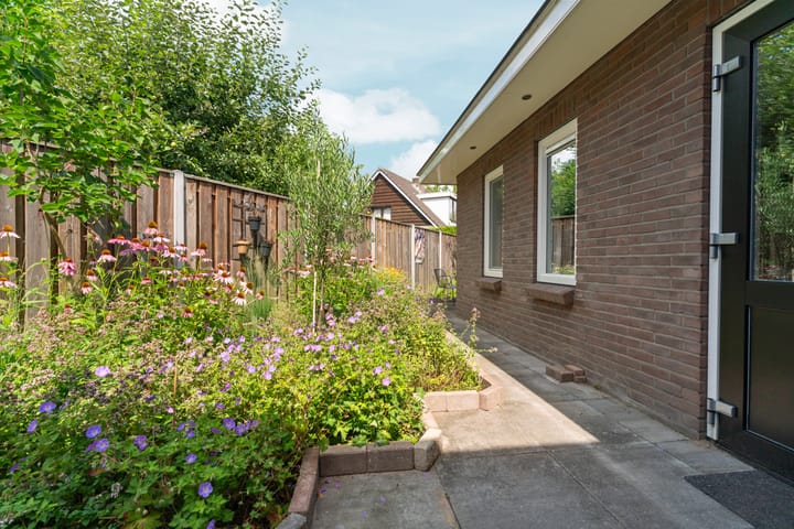 Foto 45 van Molenstraat 24