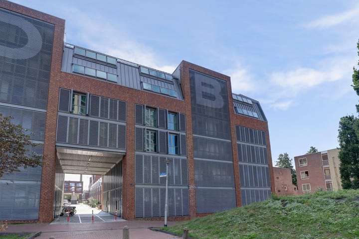 Foto 1 van Castellastraat 24