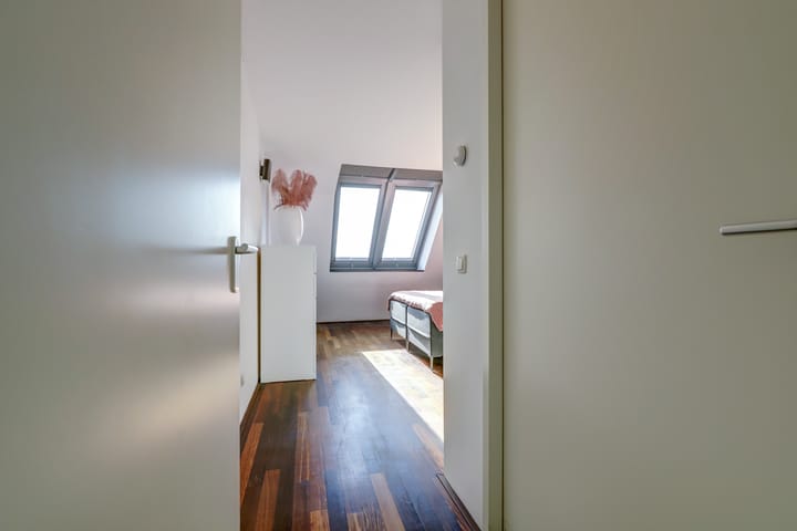 Foto 36 van Castellastraat 24