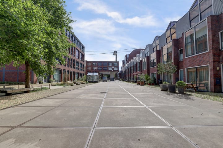 Foto 48 van Castellastraat 24