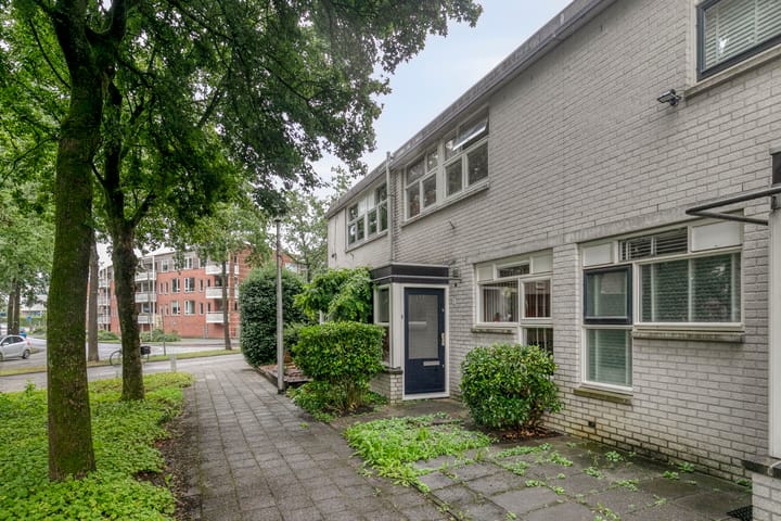 Foto 24 van Count Basiestraat 3