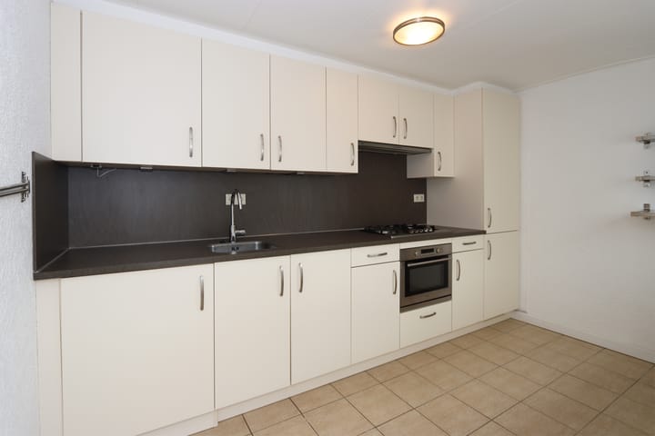 Foto 13 van Lijsterbesstraat 30