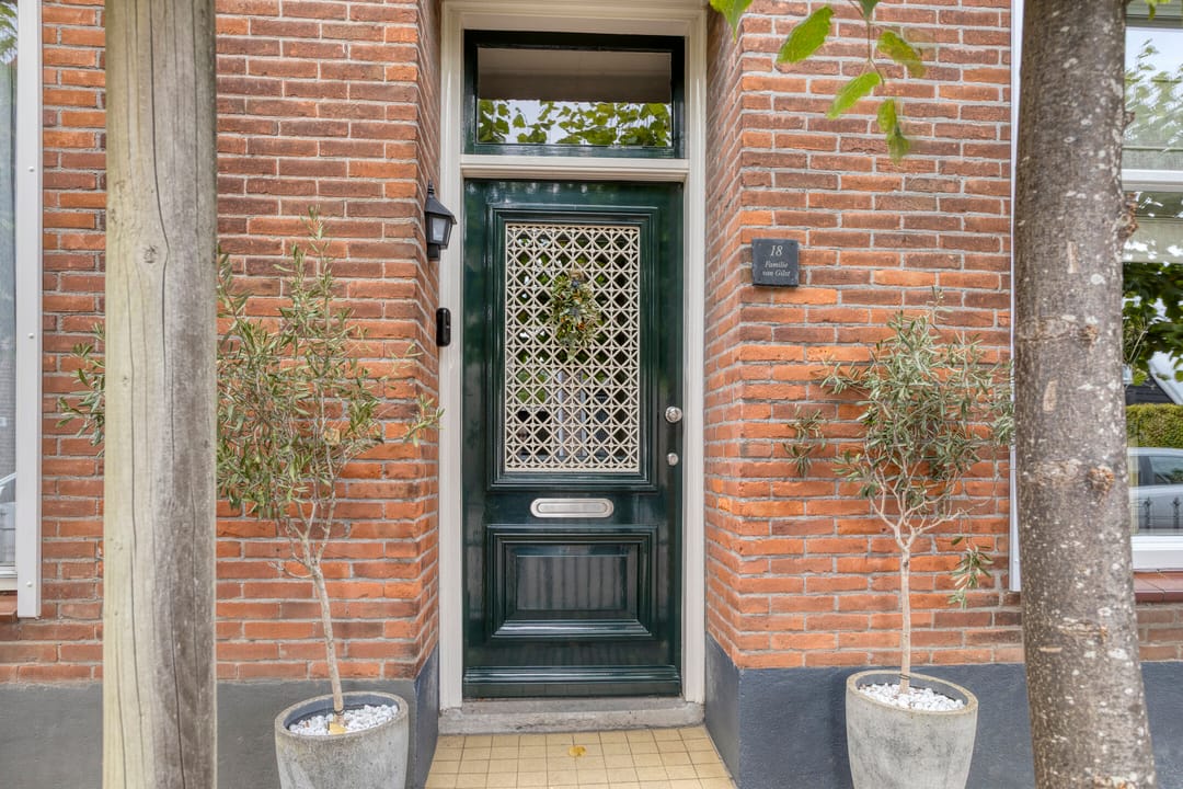 Foto 2 van Burgemeester Hagelaan 18