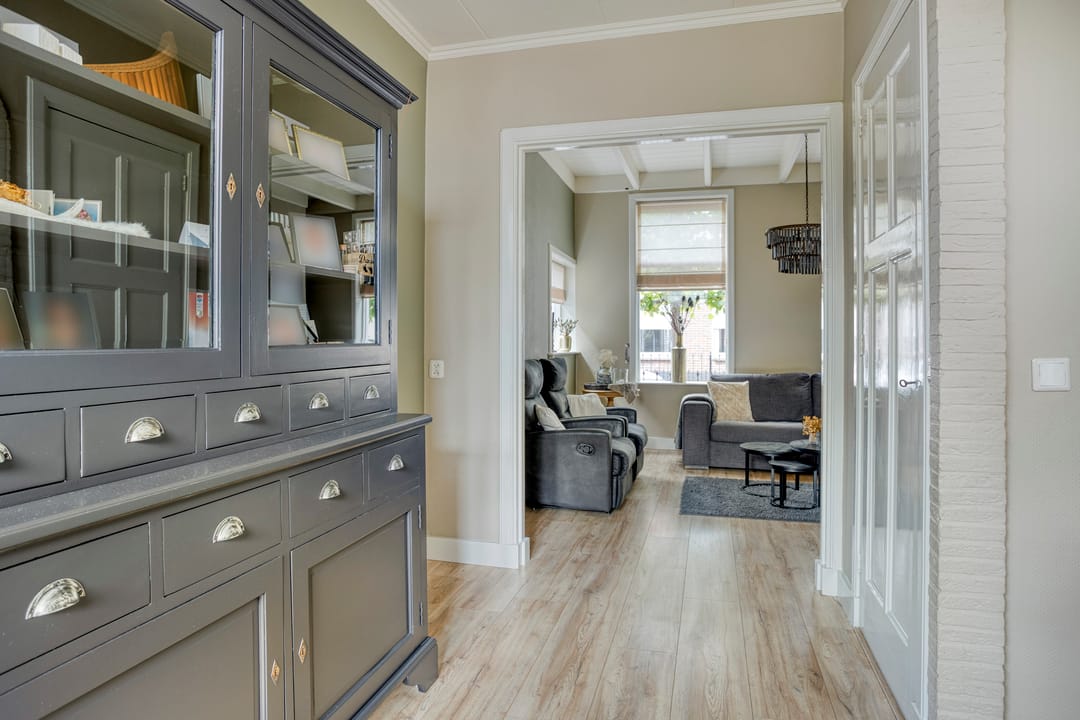 Foto 8 van Burgemeester Hagelaan 18