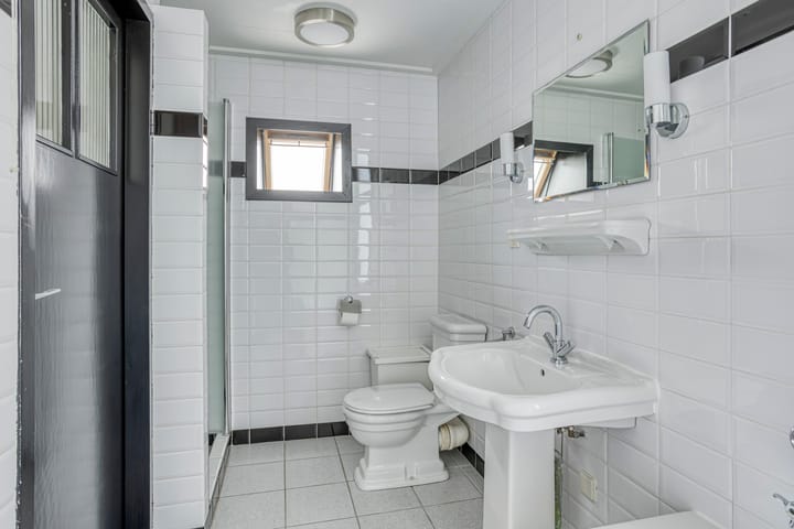 Photo 22 of Burgemeester Hagelaan 18