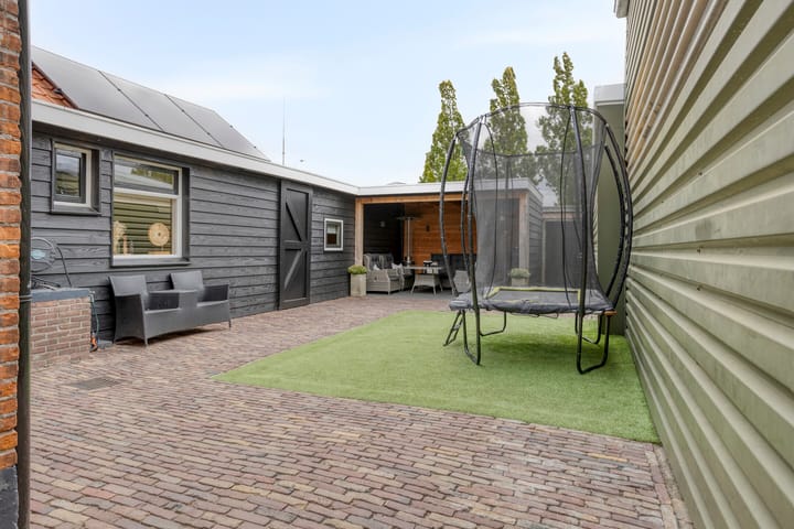 Photo 30 of Burgemeester Hagelaan 18