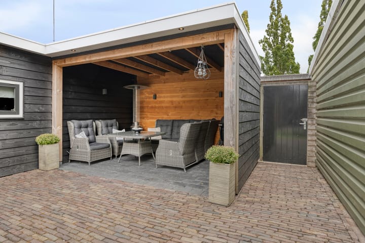 Photo 34 of Burgemeester Hagelaan 18