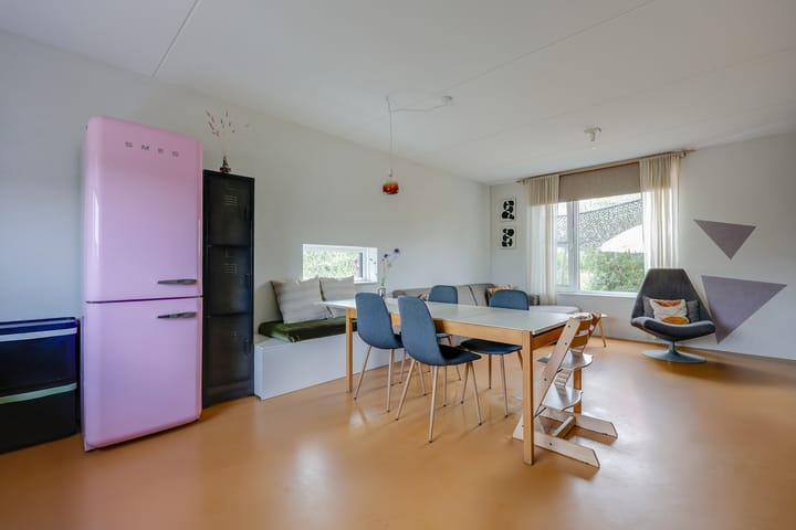 Foto 8 van Robert Stirlingstraat 15