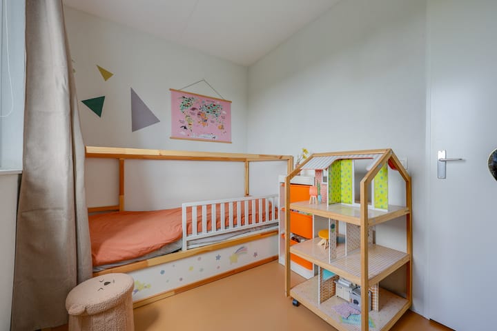 Foto 15 van Robert Stirlingstraat 15