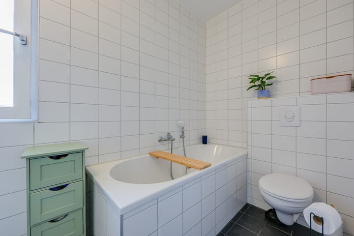 Foto 23 van Robert Stirlingstraat 15