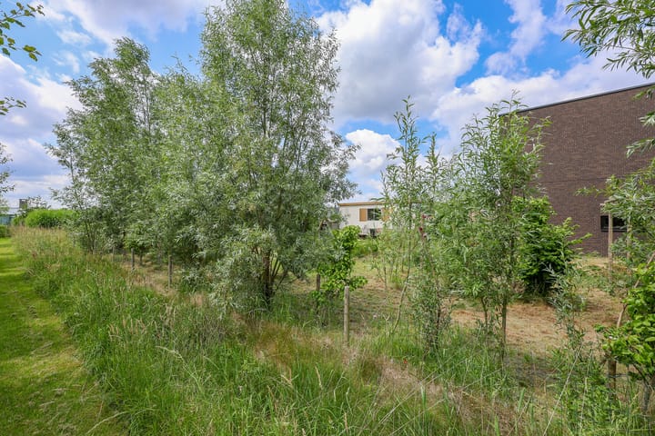 Foto 27 van Robert Stirlingstraat 15