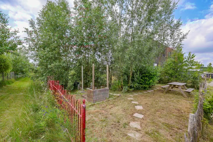 Foto 34 van Robert Stirlingstraat 15