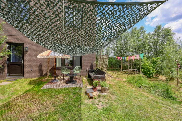 Foto 35 van Robert Stirlingstraat 15