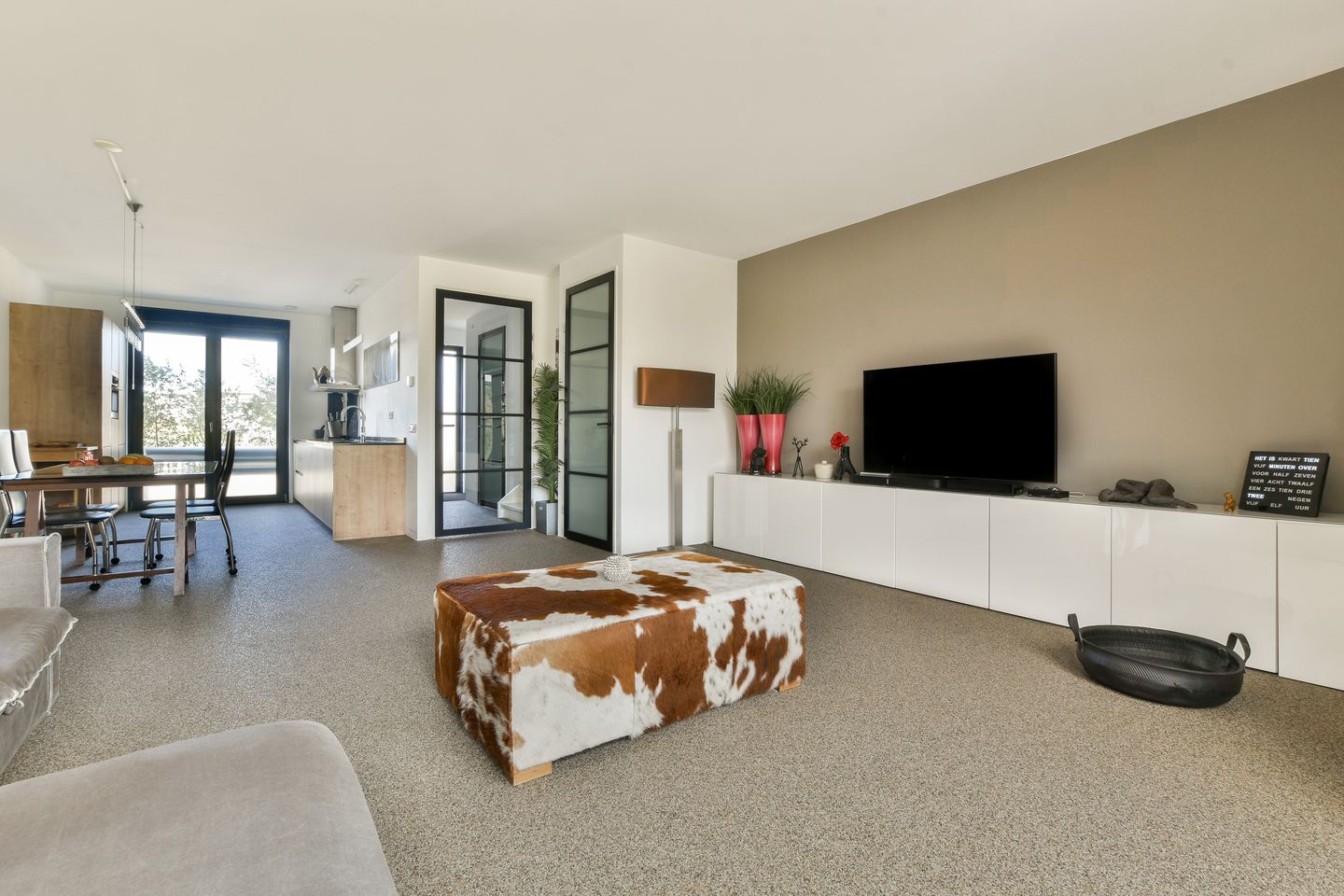 Photo 5 of Duintopstraat 6