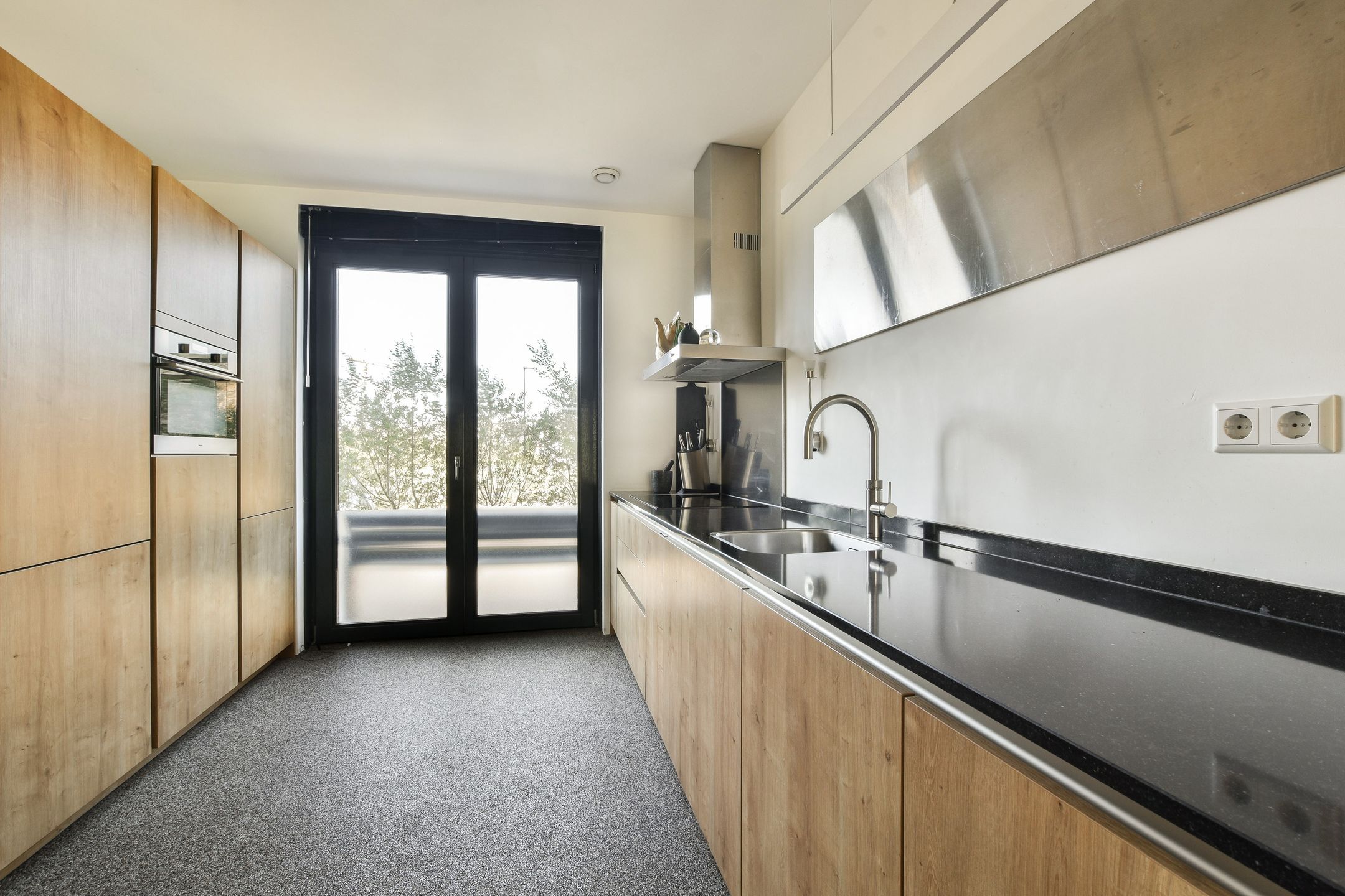 Photo 9 of Duintopstraat 6