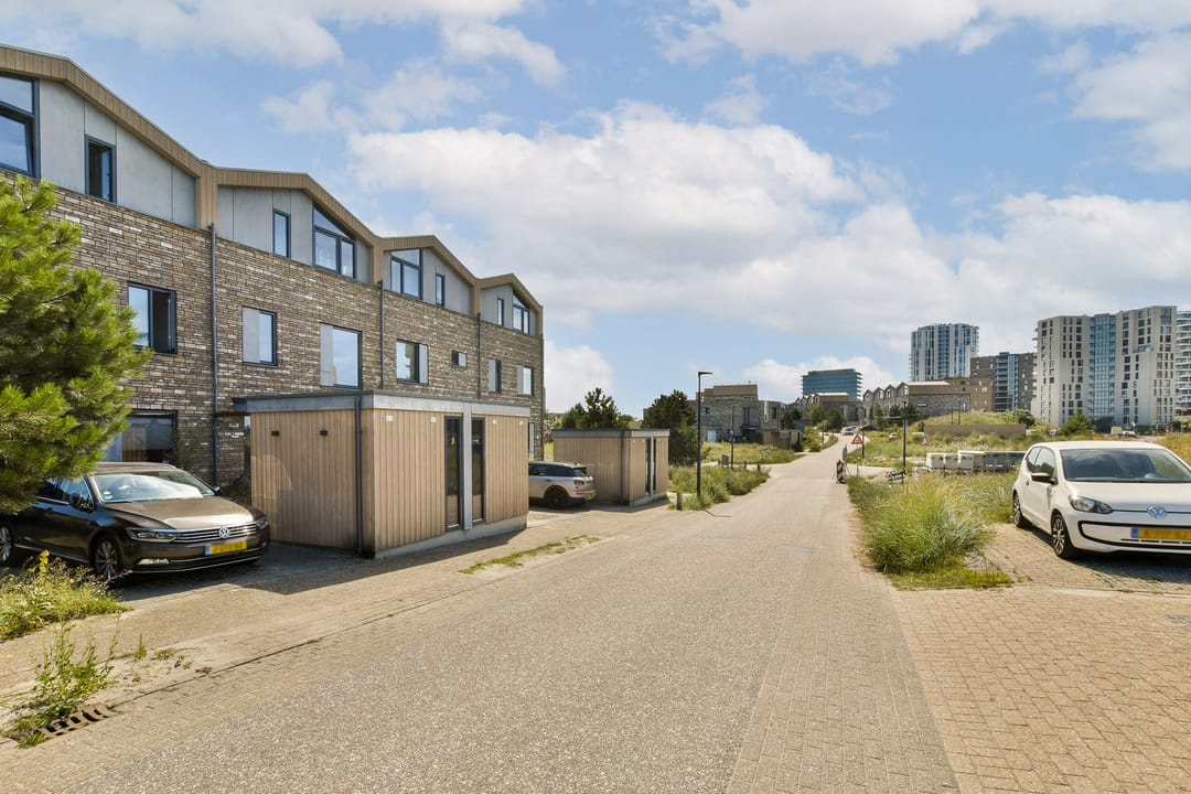 Photo 37 of Duintopstraat 6