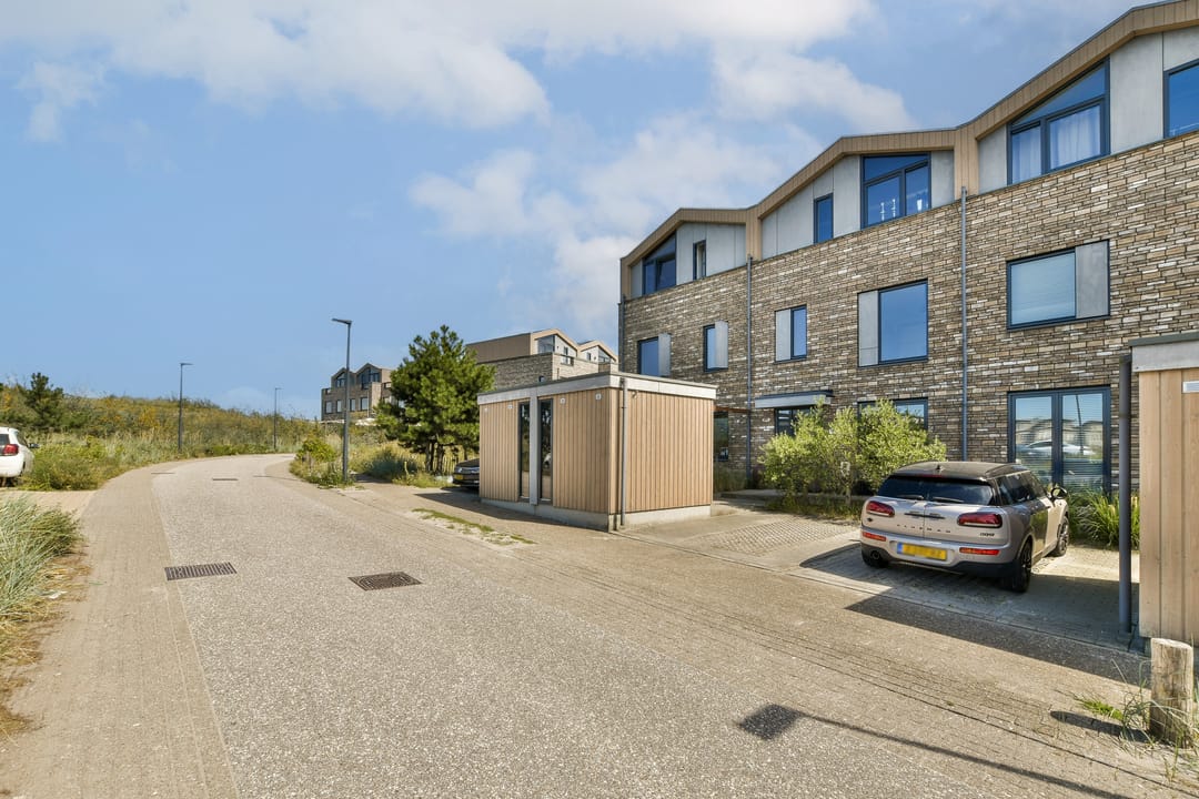 Photo 38 of Duintopstraat 6