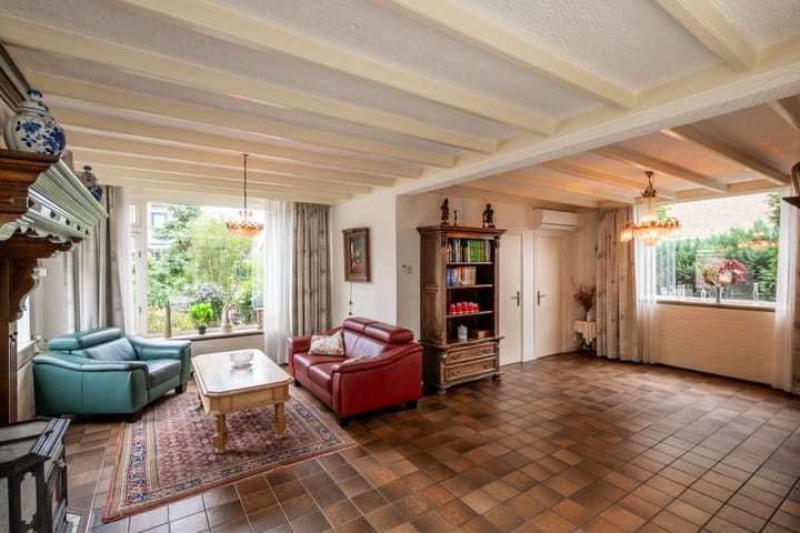 Photo 8 of Schoolstraat 4