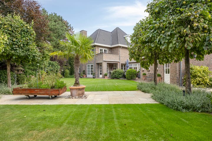 Foto 5 van Jasmijn 16