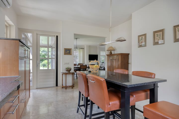 Foto 18 van Jasmijn 16