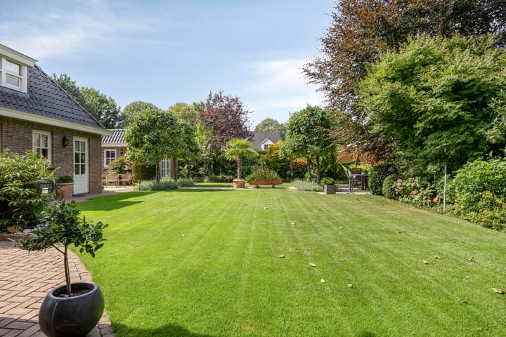 Foto 66 van Jasmijn 16