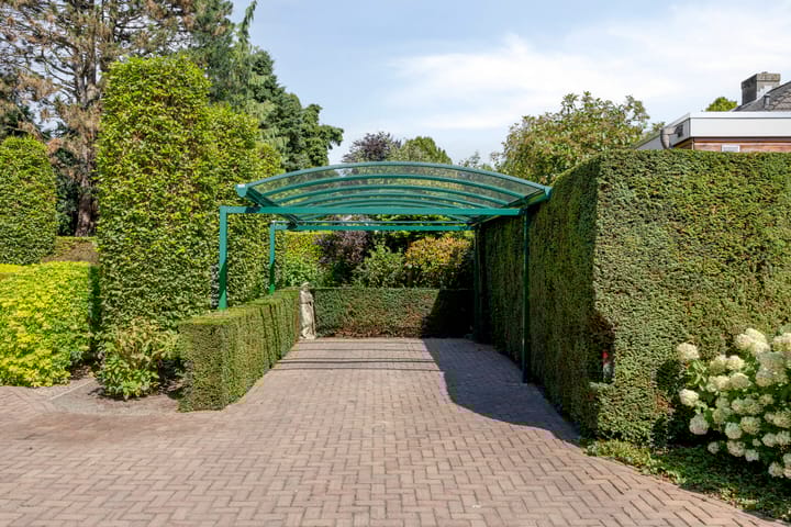 Foto 70 van Jasmijn 16