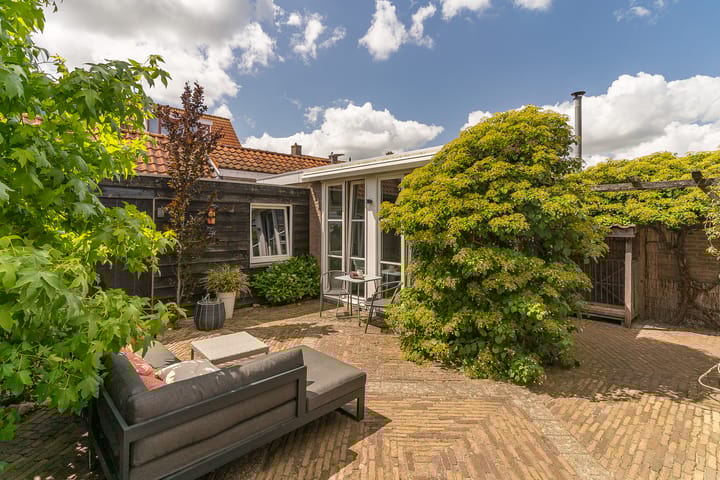 Foto 3 van Herbert van Puttenweg 11