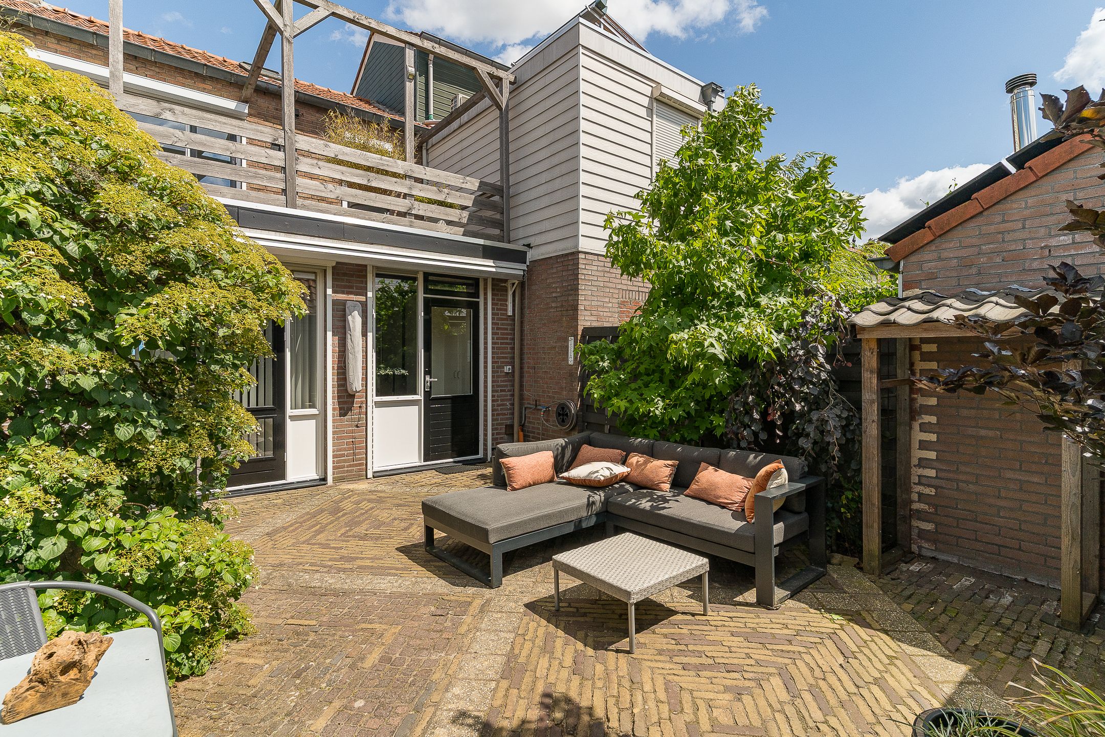 Photo 30 of Herbert van Puttenweg 11