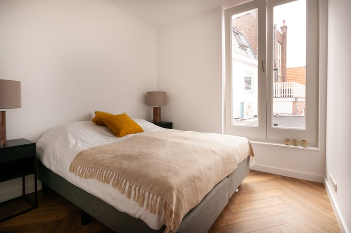 Foto 4 van Warmoesstraat 24-B