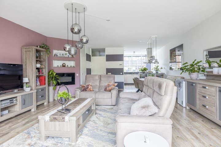 Foto 11 van Hazerswoudestraat 111