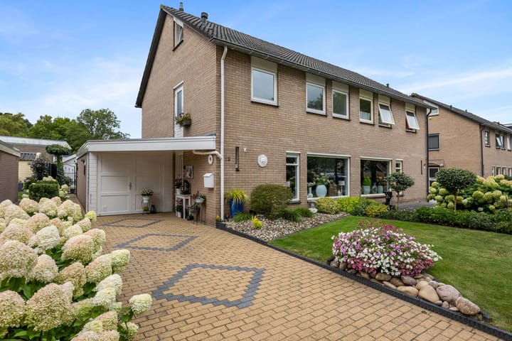 Foto 1 van Windshoek 12