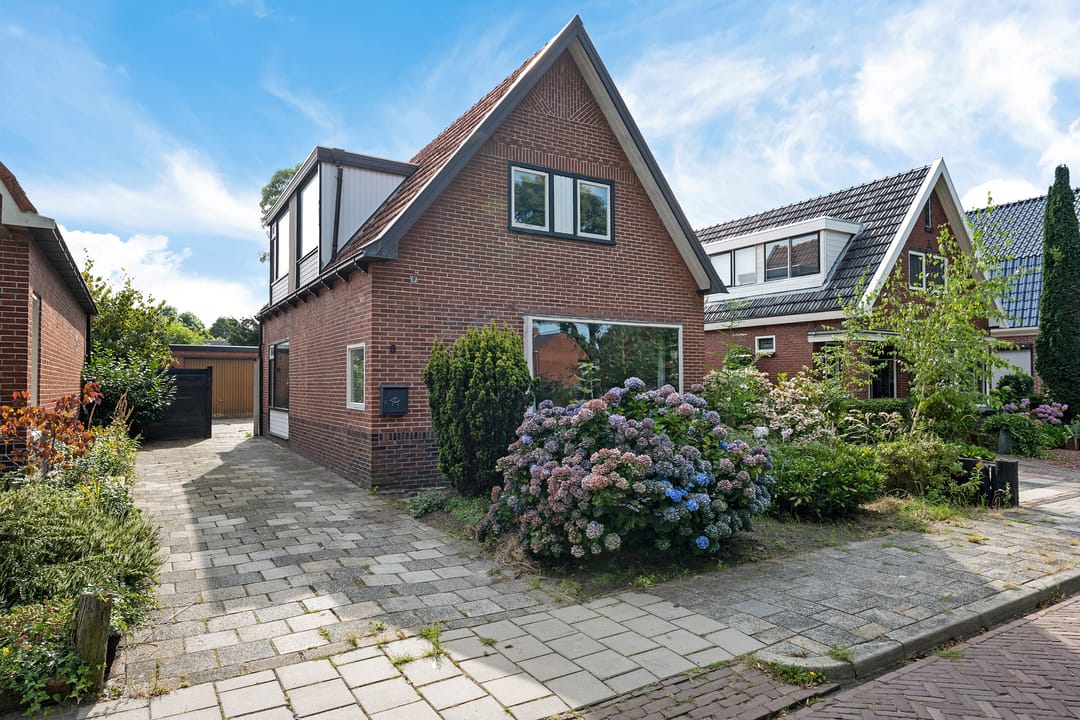 Foto 1 van IJsbaanlaan 9