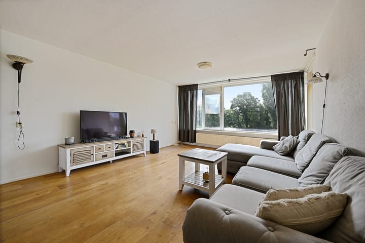 Photo 18 of ten Katestraat 12