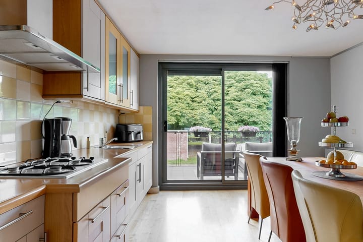 Photo 15 of Uniceflaan 30