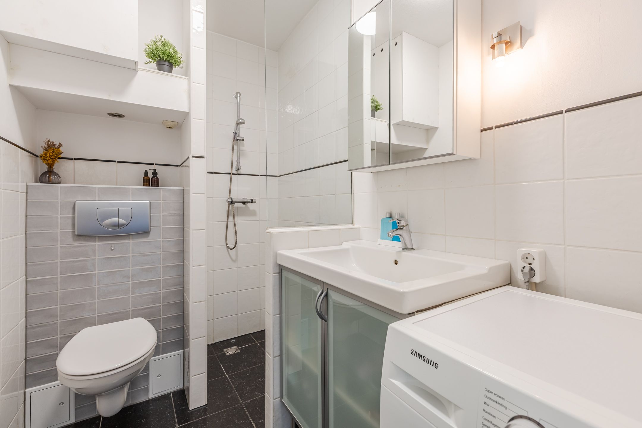 Photo 27 of Stationsstraat 66