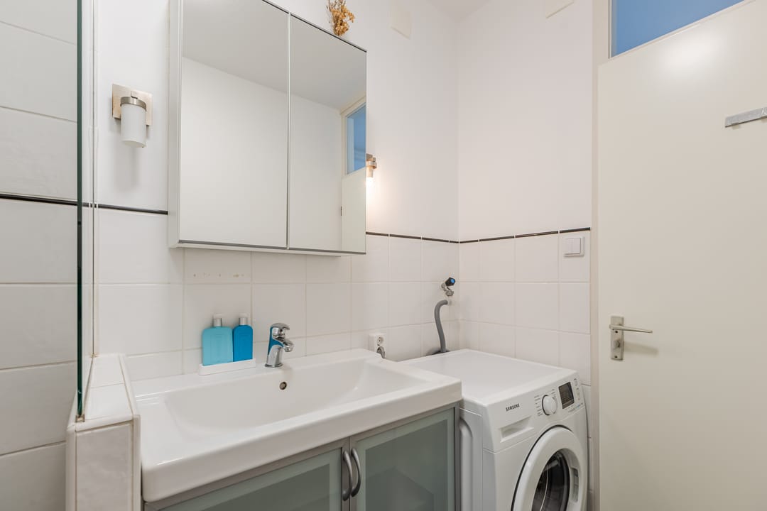 Photo 28 of Stationsstraat 66