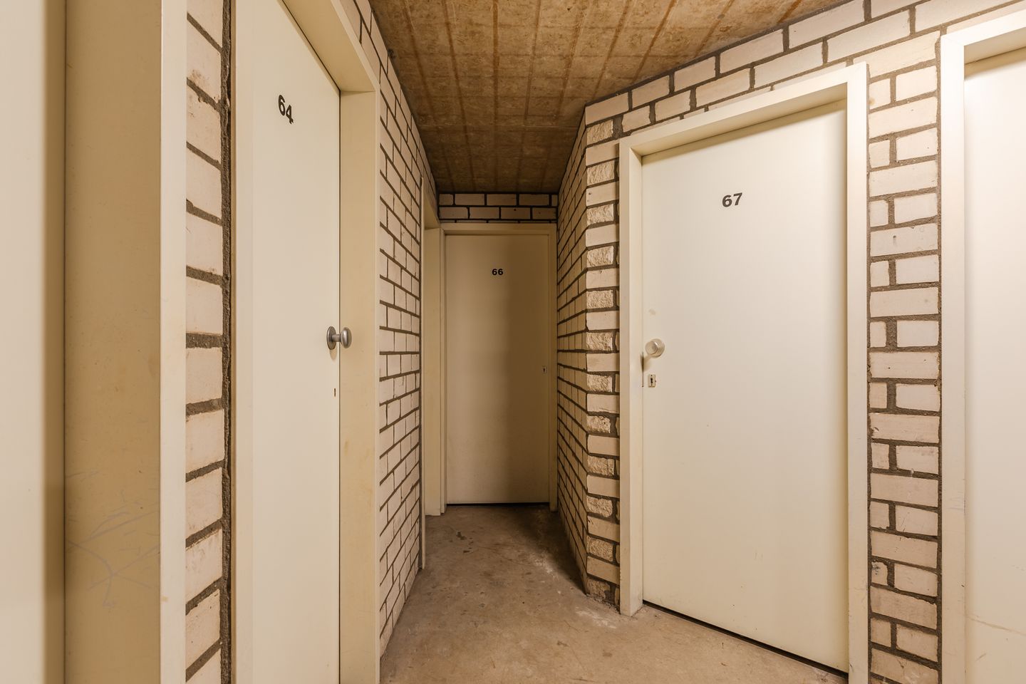 Photo 35 of Stationsstraat 66