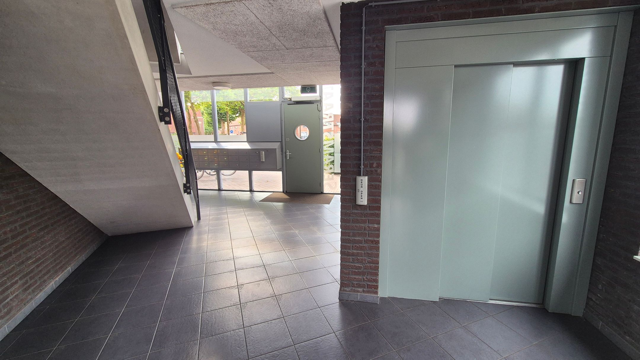 Photo 18 of Seramstraat 36