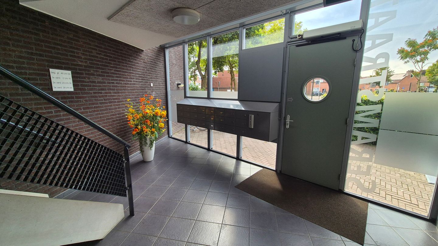 Photo 19 of Seramstraat 36