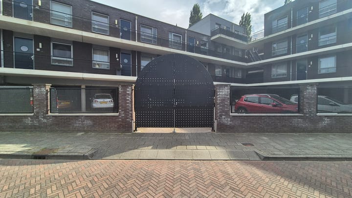 Photo 20 of Seramstraat 36