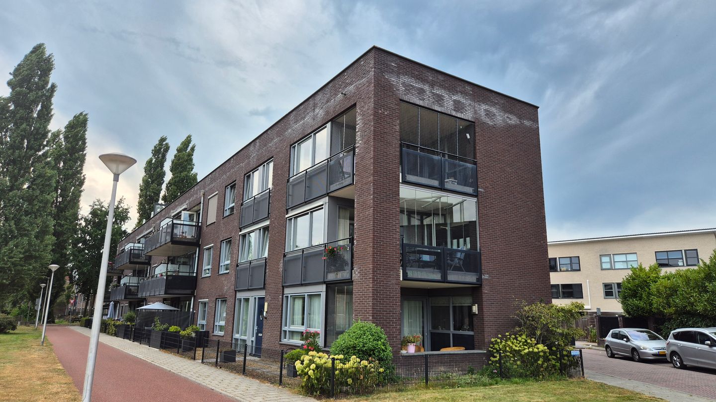 Photo 25 of Seramstraat 36